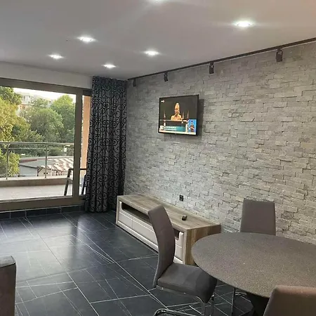 Vp Peter House, Sunny Apartmanhotel